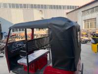 Nouvelle Arrivée au Marché Africain : Auvent de Toit en Bâche pour Tuk Tuk et Side-car de Moto à Carrosserie Fermée, pour Entrepôt de Kumasi, Ghana