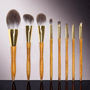 Juego de brochas de maquillaje de gama alta, cerdas suaves raras, mango de madera exquisito, herramienta de belleza profesional, etiqueta privada OEM personalizada, venta al por mayor - Product Image 2