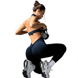 爆発的なセクシーさを演出するヨーロピアン・アメリカンスタイルのヨガ・フィットネスジャンプスーツ。スパゲッティストラップ、ノースリーブ、ピーチヒップパンツ。素材：スパンデックス/ポリエステル。 - Product Image 3