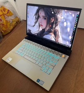 Máy tính xách tay WXR M15 R2, với I7-9750H lõi Intel, Ram 16GB và lưu trữ 1TB, máy tính xách tay cũ - Product Image 3