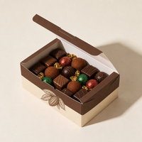 Boîte en carton blanc mat recyclable, conteneur imprimé sur mesure pour l'emballage de chocolats et de bonbons