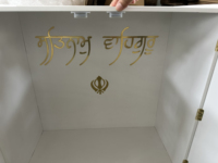 Grand meuble indien en bois Puja blanc maison Pooja et temple hindou utiliser armoire temple en bois fait à la main