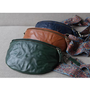 Vegetable <b>Tanned</b> Leather Saddle Bag <b>Brown</b> Bohemian Style Chest Bag Single Strap Zipper Closure All Seasons Women's Crossbody Bag - Product Image 4