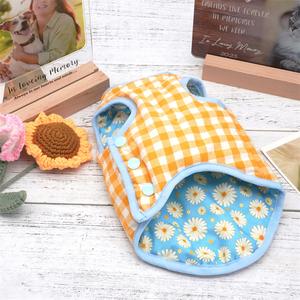 سترة شتوية دافئة للكلاب بتصميم زهرة الأقحوان اللطيفة، سترة صوفية للحيوانات الأليفة، ملابس خارجية مريحة للطقس البارد للكلاب الصغيرة والكبيرة - Product Image 3