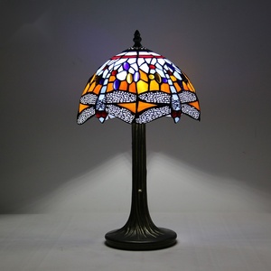 Lámpara Vintage de 30CM para Interior, vidriera decorativa Tiffany, Libélula verde, luz de lectura para dormitorio, sala de estar, lámpara de mesa para oficina - Product Image 6