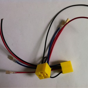 OLT Auto Connector <b>Plug</b> Yellow Plastic <b>Universal</b> For Automobile Wiring Harness - Product Image 1