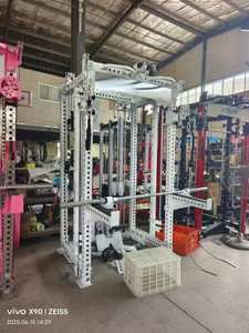 Nouvelle machine fonctionnelle de support de puissance chaude entièrement intégrée avec pulldown Lat, rangée basse, crosser de câble Smith et piles à double poids - Product Image 4