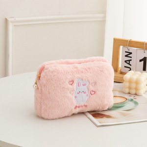 Sac à cosmétiques en peluche, trousse à crayons pour étudiants coréens, grande capacité de rangement, sac de voyage pour femmes, pochette à <span class=keywords><strong>maquillage</strong></span>, <span class=keywords><strong>cadeau</strong></span> pour filles - Product Image 4