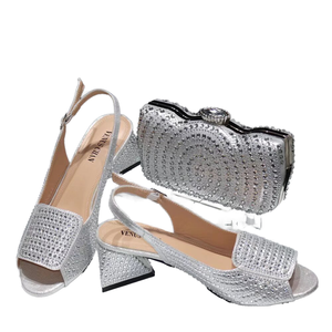 Ensemble sac et chaussures de mariage italiennes en PU faites à la main de haute qualité pour femme, nouvelles chaussures de soirée ouvertes à bout ouvert avec magnifique décoration en pierres - Product Image 4