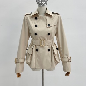 <span class=keywords><strong>Trench</strong></span>-coat <span class=keywords><strong>court</strong></span> <span class=keywords><strong>beige</strong></span> en dentelle pour <span class=keywords><strong>femme</strong></span>, à double boutonnage et revers, style mode, vente en gros d'usine - Meilleures ventes - Product Image 2