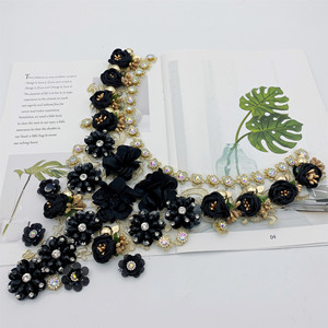 Vintage bordado flor cuello elegante señora real blanco encaje falso cristal con cuentas diamantes de imitación camisa collares - Product Image 2