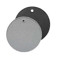 Sous-plats en silicone résistants à la chaleur au design moderne, antidérapants, formes rondes et carrées, diamètre 18 cm, protection pour table de salle à manger