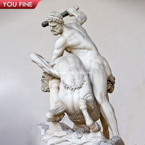 YOUFINE Estatua de Hércules y el Toro Cretense Tallada a Mano en Mármol Blanco, Escultura de Lucha de la Mitología Griega para Museo - Product Image 3