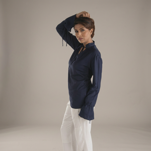 Top de tela de bambú azul marino para niñas hermosos vestidos casuales con puños con cordón corbata disponible venta directa por proveedor - Product Image 3