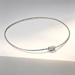 FANYA FYXL120040 สร้อยคอจี้เพทายสังเคราะห์เงินแท้ 925 สำหรับผู้หญิง สร้อยคอชุบเงิน ดีไซน์เก๋ ทันสมัย ใช้งานได้หลากหลาย - Product Image 3