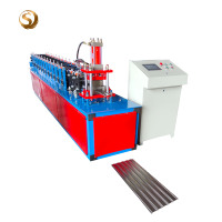 Machine de formage à froid pour volets roulants en acier 129-181