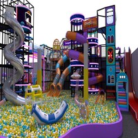 Grande aire de jeux intérieure sur le thème de l'espace, parc d'aventure commercial pour enfants avec toboggans multi-tubes et piscine à balles pour centre commercial FEC