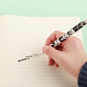 เจลสำหรับนักเรียน0.5น่ารักสีดำแบบยืดหดได้ใหม่และสีขาว - Product Image 1