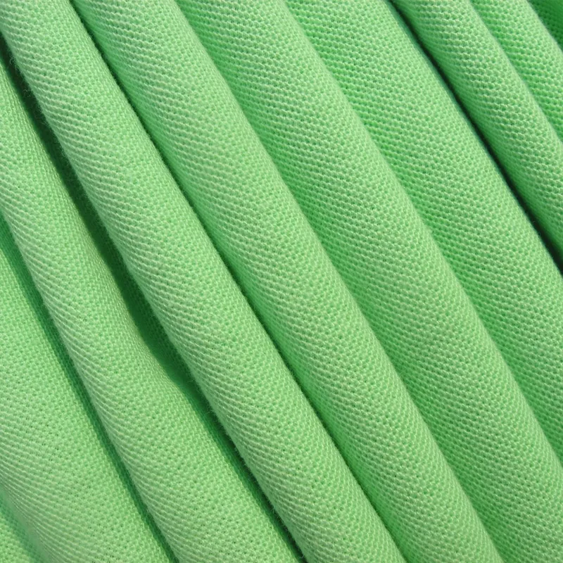 China Supplier Factory 21s CVC 60 Cotton 40 Polyester Knit Weft Single Jersey Mesh PK Polo Pique Fabric for T-Shirts Garment