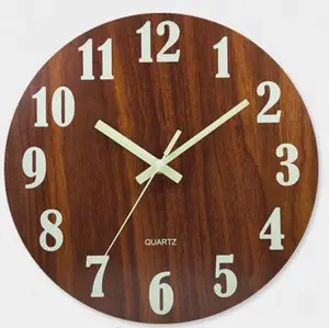 Vente en gros 12 pouces 30CM Veilleuse Chambre Silencieux MDF Horloge Murale en Bois Maison Salon Simple Quartz Lumineux Horloge Murale en Bois