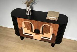 Aparador Moderno con Incrustaciones Geométricas de Madera, 2 Puertas, Gabinete de Almacenamiento, Patas con Paneles Acanalados, Decoración Retro para Sala de Estar - Product Image 4