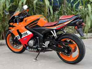 <span class=keywords><strong>รถ</strong></span>สปอร์ตมือสอง 600 <span class=keywords><strong>ซี</strong></span><span class=keywords><strong>ซี</strong></span>, มอเตอร์ไซค์, มอเตอร์ไซค์ผจญภัย, มอเตอร์ไซค์ท่องเที่ยว - Product Image 6