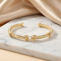 Bracelet torsadé en or avec nœud en X et pavé de zirconiums, manchette ouverte en acier inoxydable, pour superposition, bijoux de mariage et de fête pour femme