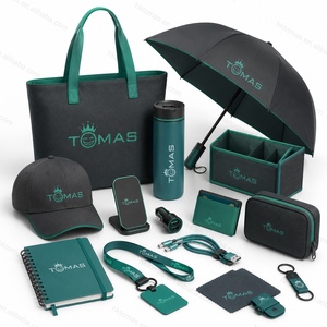 Set de Regalo para el Lanzamiento de un Nuevo Vehículo con Gorra Personalizada, Artículos de Vestir, Bebidas y Mercancía Promocional Automotriz - Product Image 3