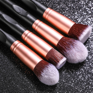 Pinceaux de <span class=keywords><strong>maquillage</strong></span> personnalisés noirs, 16 pièces, nouveau Design, avec un grand <span class=keywords><strong>prix</strong></span>, pinceaux de <span class=keywords><strong>maquillage</strong></span> cosmétiques pour femmes, ensemble de manche en bois - Product Image 5