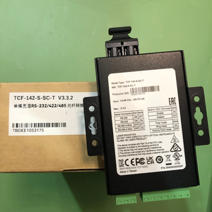 Convertisseur de média série vers fibre Mo&xa TCF-142-S-SC-T V3.3.2 12-48VDC, transceiver fibre optique industriel isolé sur rail DIN - Product Image 1