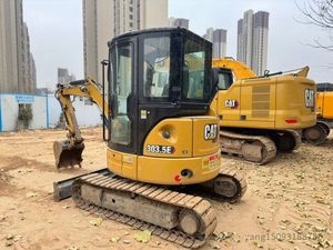 Mini-excavatrice sur chenilles CAT 303.5E d'occasion de 3,5 tonnes en bon état, avec moteur CAT C1.8 et godet de 0,11 m³ - Product Image 2
