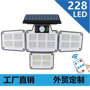 Lampe murale LED solaire Ly, modèle 121, lumière extérieure à capteur pour cour et usage en rue - Product Image 5