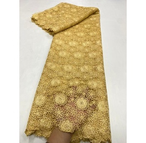 Tissu en dentelle <span class=keywords><strong>de</strong></span> coton écologique avec broderie <span class=keywords><strong>de</strong></span> paillettes à motif floral pour accessoires vestimentaires et <span class=keywords><strong>robes</strong></span> <span class=keywords><strong>de</strong></span> <span class=keywords><strong>mariée</strong></span> - Product Image 2