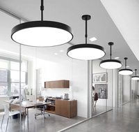 Lampe de modélisation à LED de style moderne Design créatif simple pour l'éclairage intérieur dans le bureau, la boutique, le centre commercial, la salle de classe et le salon.