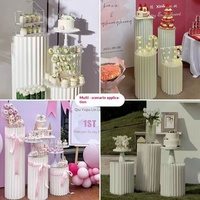 Présentoir d'îlot autoportant cylindrique en bois poli, pliable, multifonctionnel et pré-assemblé, idéal pour table de desserts de mariage