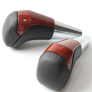 Palanca de Cambios de Coche, Ergonómica, de Madera de Melocotón Roja y Cuero, para Toyota Hilux Fortuner 2005-2016 - Product Image 3