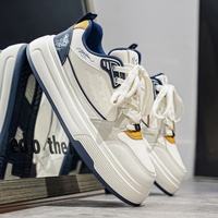 Chaussures pour hommes 2026 Nouvelle collection printemps Baskets décontractées polyvalentes tendance Solides Respirantes Semelles souples Blanches
