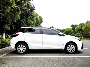 <span class=keywords><strong>Toyota</strong></span> <span class=keywords><strong>Yaris</strong></span> L Zhixuan 1.5E CVT de Segunda Mano, Transmisión Automática, Auto Compacto de <span class=keywords><strong>Gasolina</strong></span>, 2017 <span class=keywords><strong>2018</strong></span>, Amplio Stock Disponible - Product Image 6