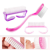 Brosse de nettoyage d'ongles en plastique en forme de corne avec manche en corne, ensemble d'outils pour nail art, brosse à poussière pour ongles en bois