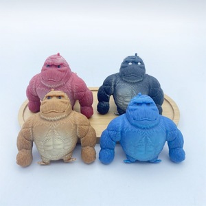 Jouets de décompression TPR à haute teneur en environnement camouflage gorille <span class=keywords><strong>Lala</strong></span> façonnant la récupération lente des secousses Pétrir le jouet - Product Image 1