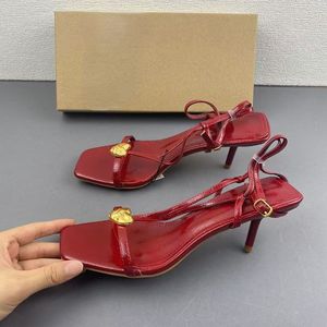 Sandales tendance d'été pour femme, mules ouvertes, nouveaux styles, talons rouges pour femme - Product Image 6