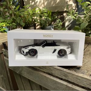 Modèle de <span class=keywords><strong>voiture</strong></span> en alliage <span class=keywords><strong>1</strong></span>:<span class=keywords><strong>18</strong></span> - Product Image 6