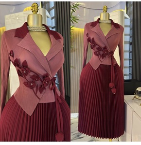 Vestidos de Mujer Ecológicos con Estampado Digital, Lisos, con Cuello de Traje, Manga Larga, Plisados, con Estampado Floral, Corte en A, Largos, a la Moda - Product Image 1