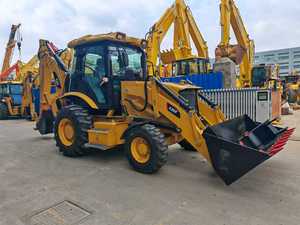 รถตักล้อยางตีนตะขาบ Caterpillar 426F มือสอง รถขุดตักดิน น้ำหนักบรรทุก 8 ตัน กำลังปั๊ม 70 กิโลวัตต์ น้ำหนักตัวเครื่อง 11 ตัน - Product Image 2