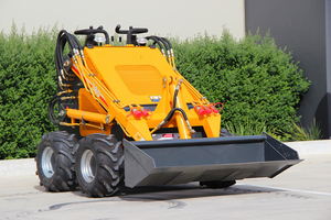 Мини-погрузчик с бортовым поворотом 23HP HY200, погрузчик с бортовым поворотом, для использования в южноамериканском саду - Product Image 5