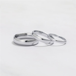 <span class=keywords><strong>Anillos</strong></span> <span class=keywords><strong>de</strong></span> carburo <span class=keywords><strong>de</strong></span> tungsteno abovedados <span class=keywords><strong>de</strong></span> color <span class=keywords><strong>plata</strong></span> pulida <span class=keywords><strong>de</strong></span> 2 mm/4 mm/6 mm/8 mm OAHLAN para parejas, hombres y mujeres, para bodas, compromisos y fiestas. - Product Image 4