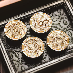 Quatre têtes de sceau en cuivre représentant des divins animaux, tampon rond pour journal en papier, respectueux de l'environnement - Product Image 1