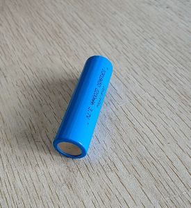 New arrival <strong>3.2</strong> V 2AH LiFePO4 lithium ion battery cylindrical flat ifr18650 LiFePO4 battery DIY LiFePO4 battery pack - Product Image 6