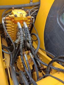 Excavadora Usada Komatsu Pc60 de 6 Toneladas, de Segunda Mano, con Motor y Transmisión Cummins, en Venta desde China - Product Image 5