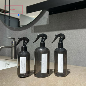 En Stock 200ml 250ml 350ml & 500ml Botella <span class=keywords><strong>de</strong></span> bomba <span class=keywords><strong>de</strong></span> spray blanca y negra transparente con pequeños <span class=keywords><strong>ratones</strong></span> para uso <span class=keywords><strong>de</strong></span> peluca - Product Image 1